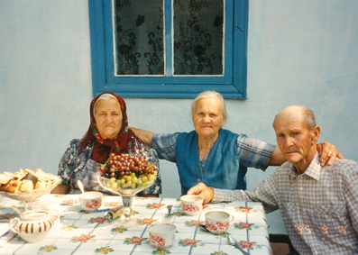 34 emma med syskon,  alvina bila, emil norberg